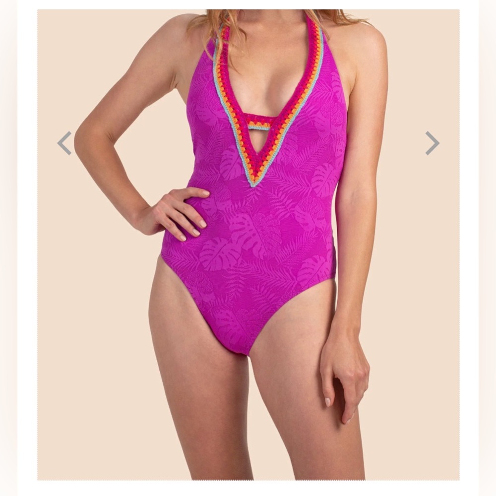Trina Turk Tulum Plunge Maillot. New With Tags Meduim
